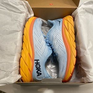 Hoka Clifton 8 Women’s Running Shoe - NEW, worn once